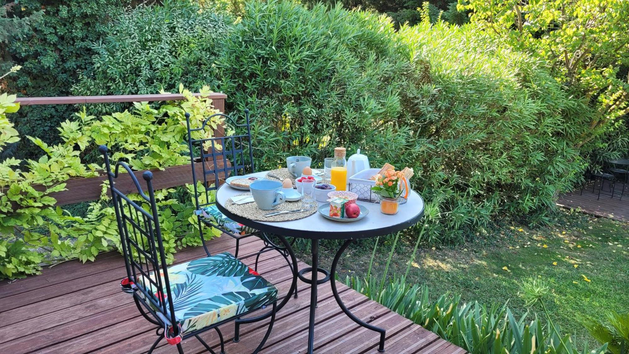 Bed and Breakfast Mas Des Marguerites Maussane les Alpilles Exterior foto