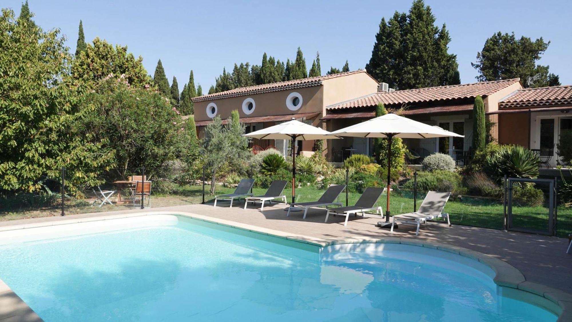 Bed and Breakfast Mas Des Marguerites Maussane les Alpilles Exterior foto